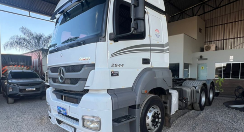 CAVALO MECANICO MERCEDES-BENZ AXOR 2644 ANO 2021